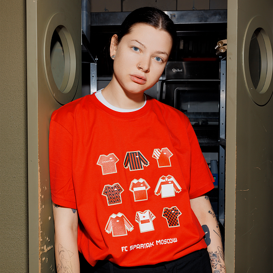 Red FC Spartak retro-form T-shirt